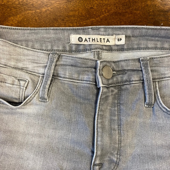 Athleta Sculptek Jeans, Gray Wash, Size 6P - Picture 4 of 7